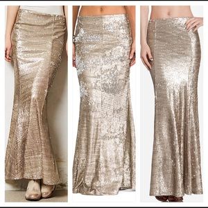 Line & Dot Gold Sequin Maxi / Mermaid Skirt Sz XS